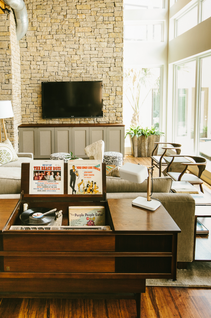 Inspirasi Dan Mengenal Gaya Interior Tahun 70 Dan 80an